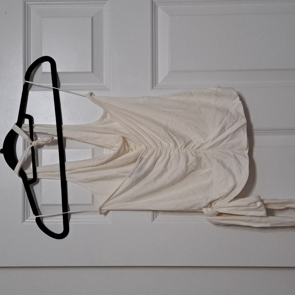 Express, Medium, Halter top Blouse - Picture 2 of 2